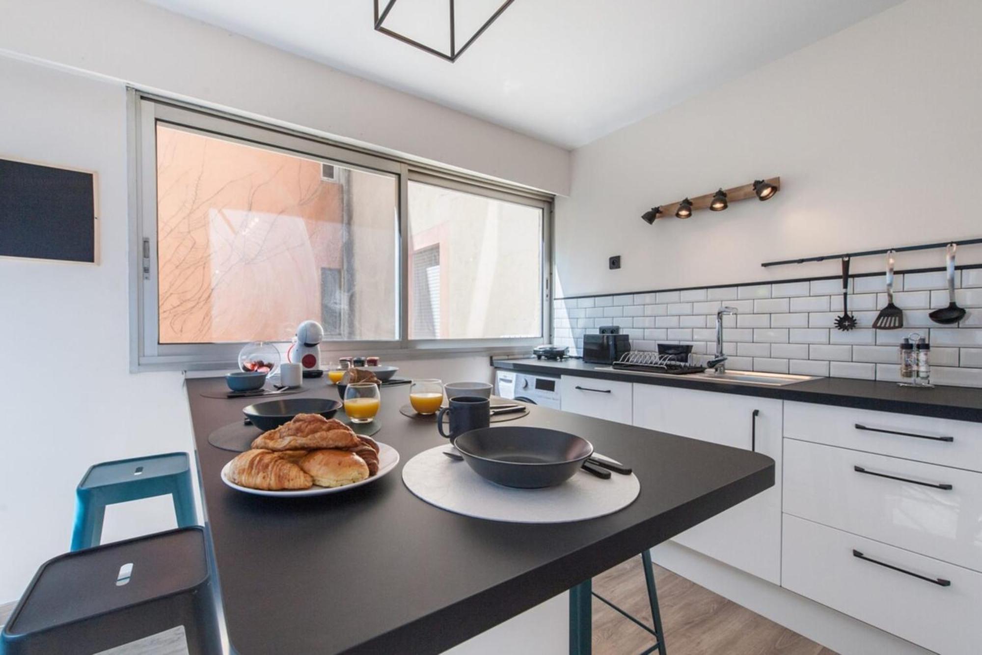 Cosy La Baie Des Anges - Plage La Ciotat - Classe 3 Etoiles Apartman Kültér fotó