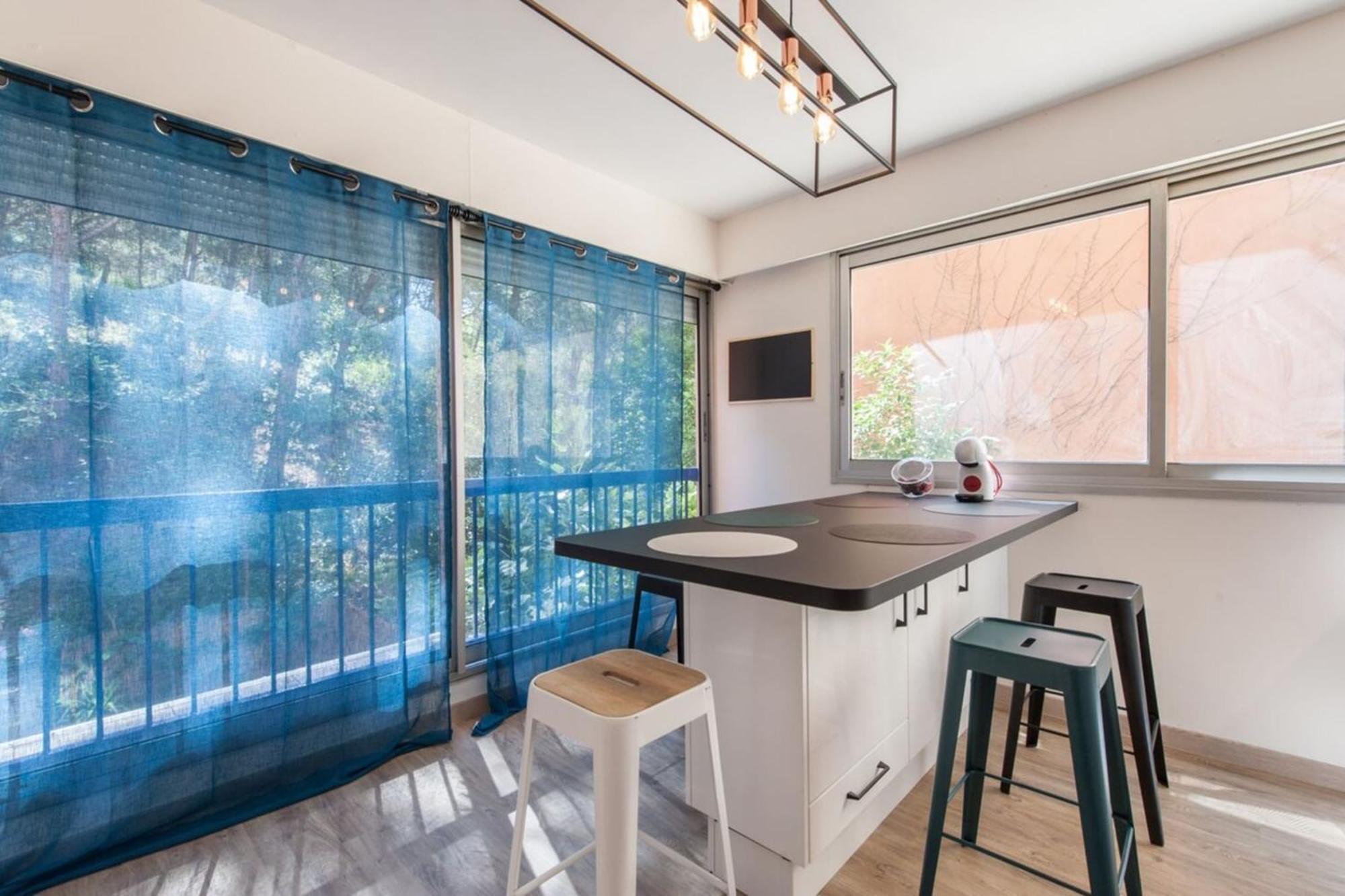 Cosy La Baie Des Anges - Plage La Ciotat - Classe 3 Etoiles Apartman Kültér fotó